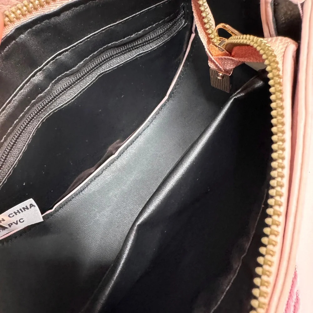 Fashion crossbody pink NWT - Picture 6 of 8